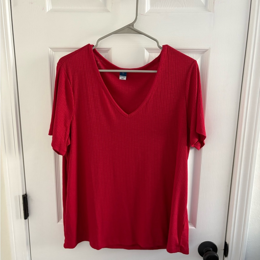 Old Navy Red Short Sleeve V-Neck Tee